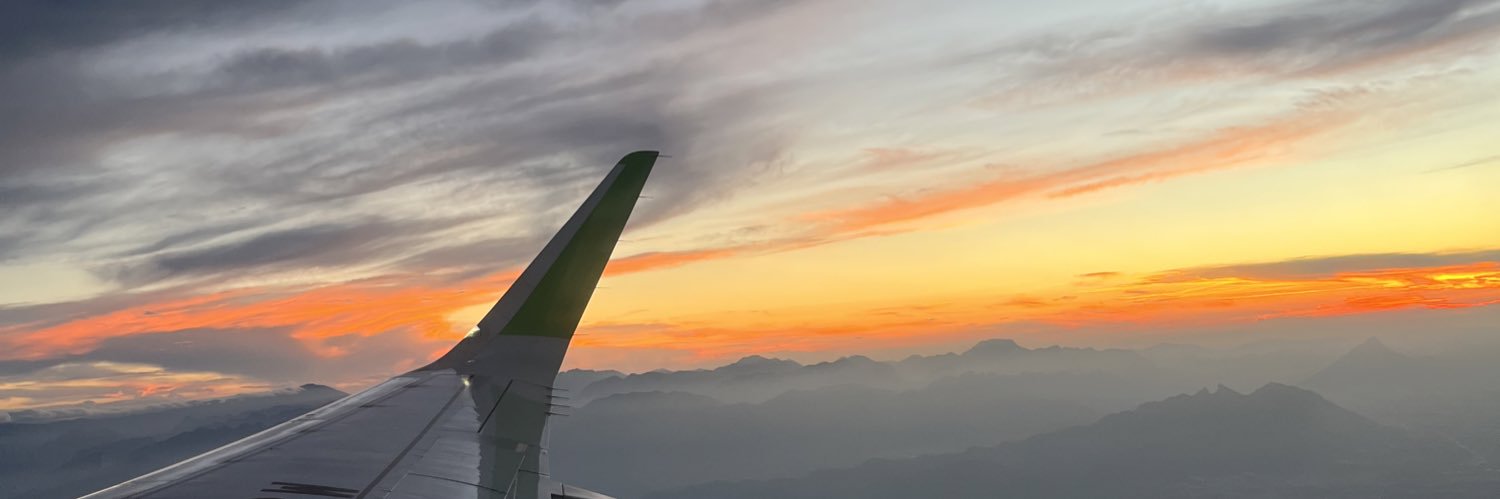 EveBello3's profile banner image