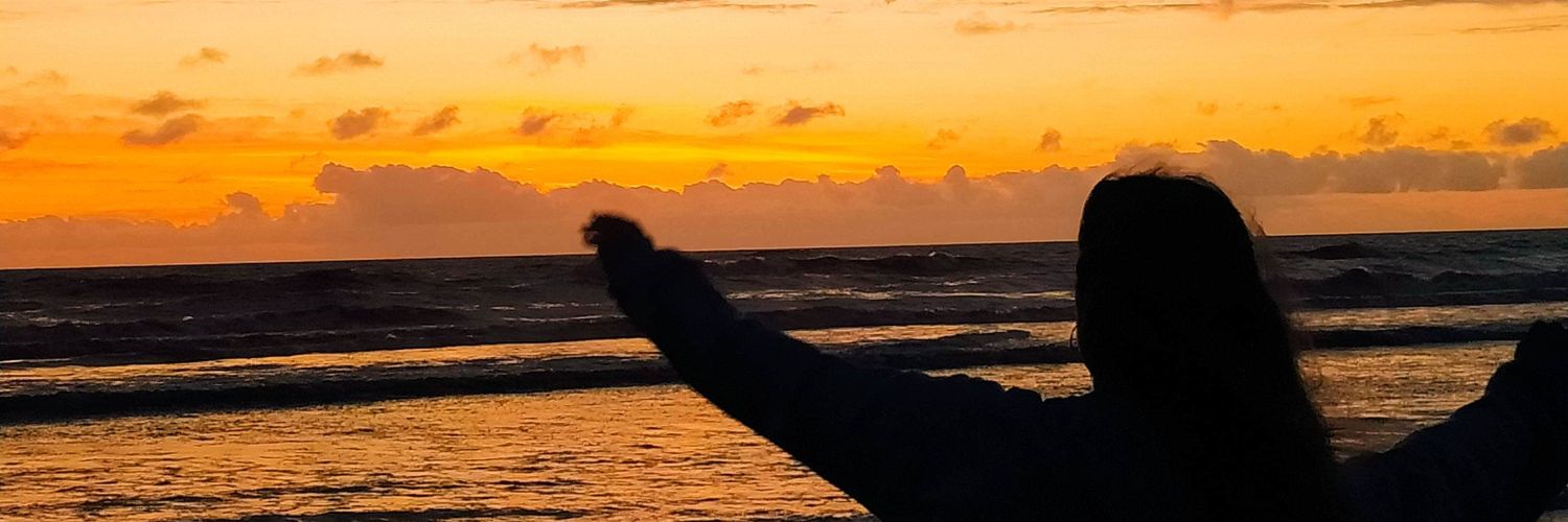 micaelacirone's profile banner image