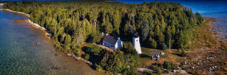 Presque Isle Lights banner