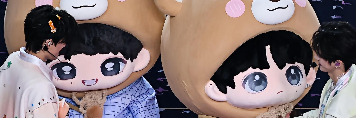 PomYoong's profile banner image