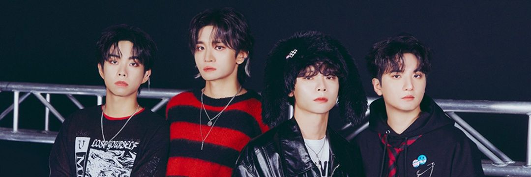 _luckybloom's profile banner image