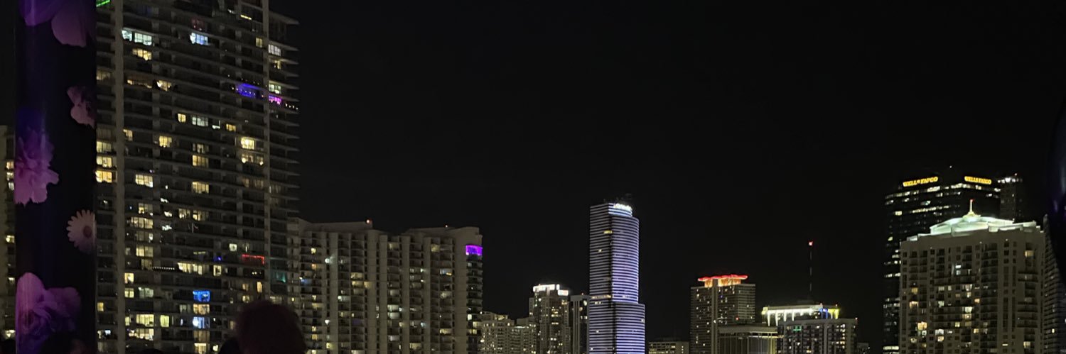 karlaf_24's profile banner image