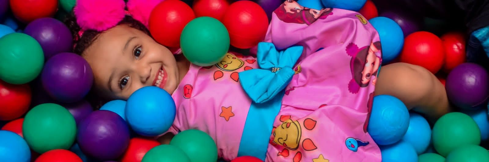 AdrieleF15's profile banner image