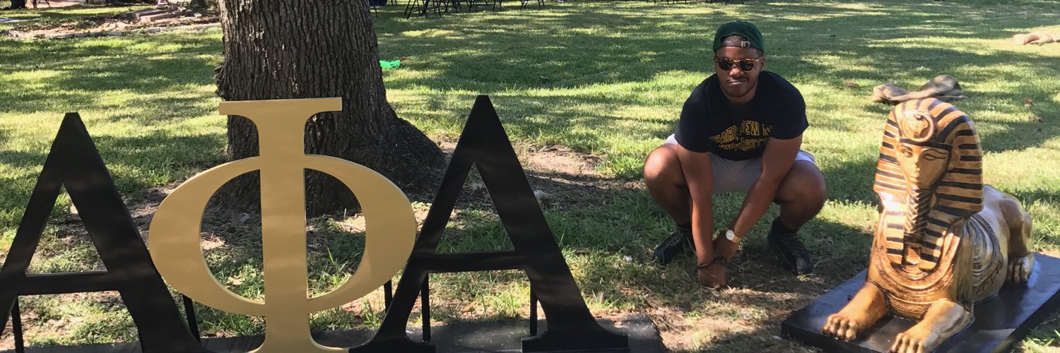 B_Avery's profile banner image