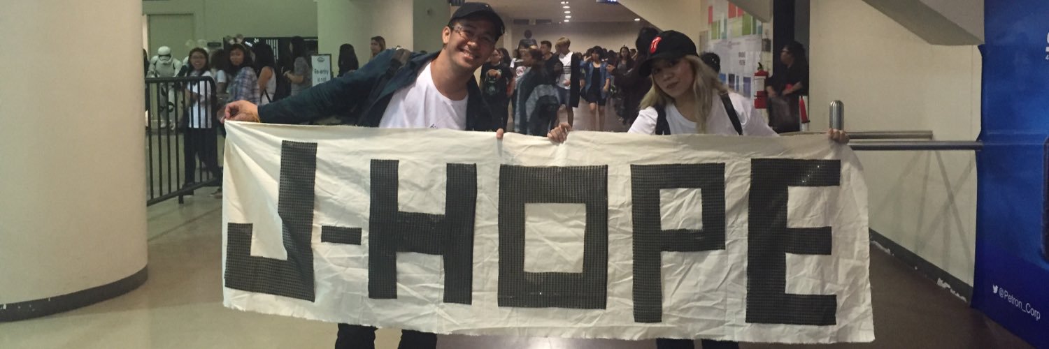 hazelKorean's profile banner image