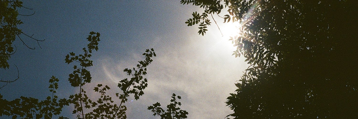 youngjess11's profile banner image