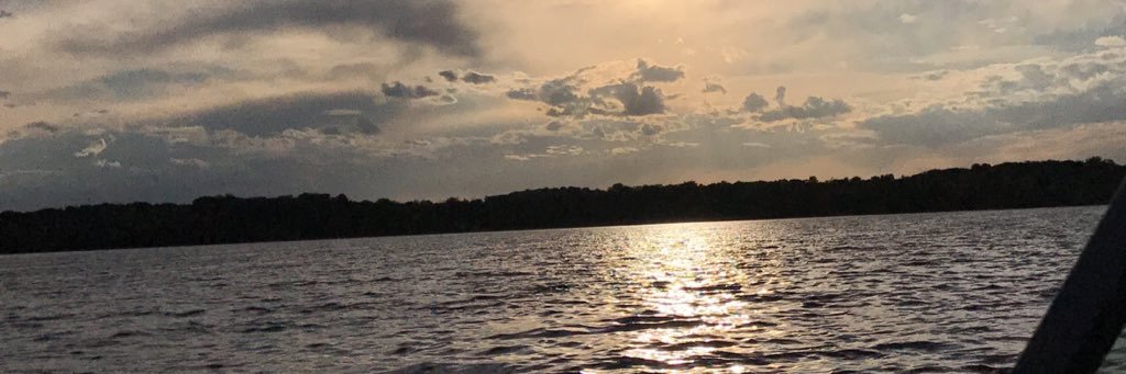 ShannaThom's profile banner image