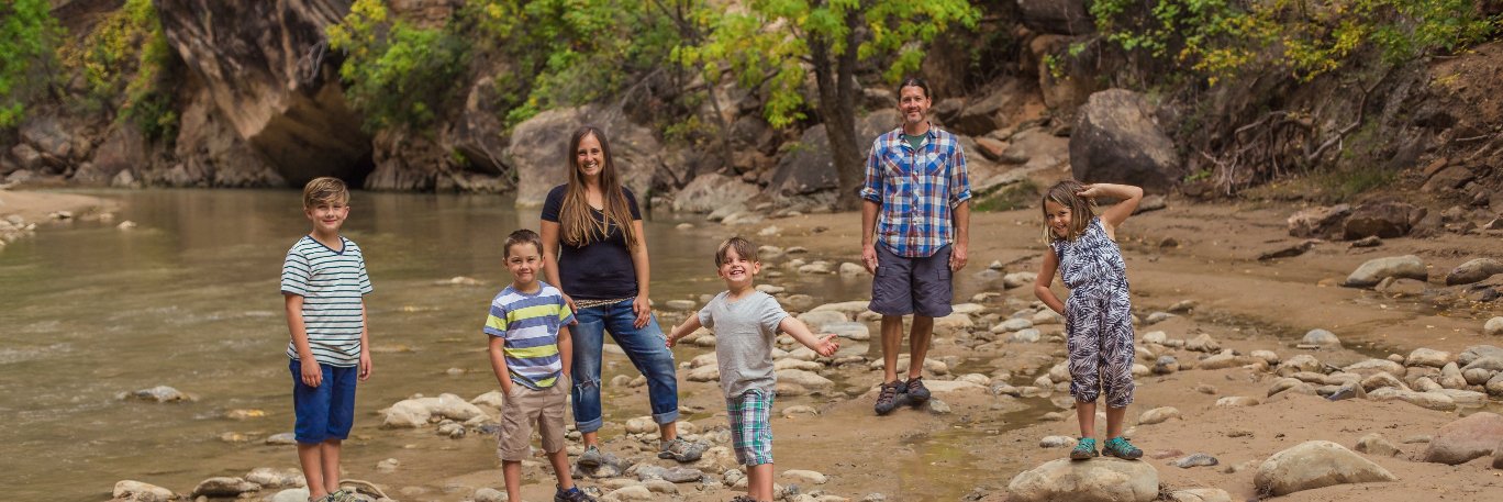 Crazy Family Adventure banner