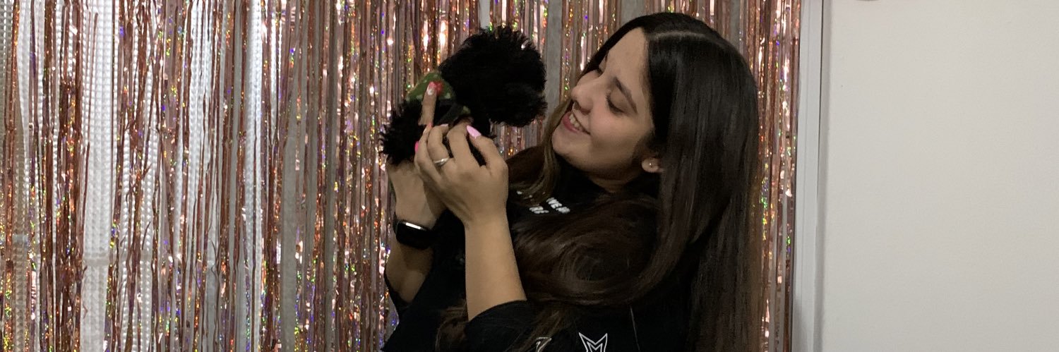 _Luuucia7's profile banner image