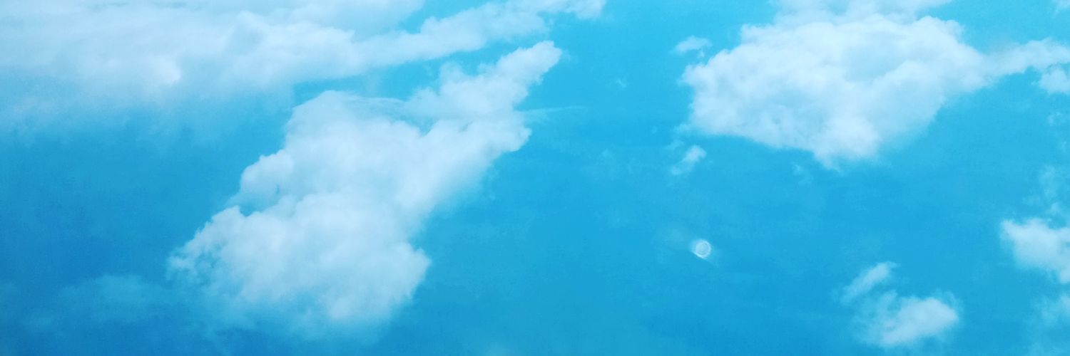 WeaweaU's profile banner image