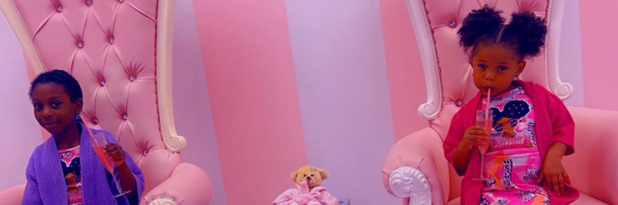 niyaa_a's profile banner image