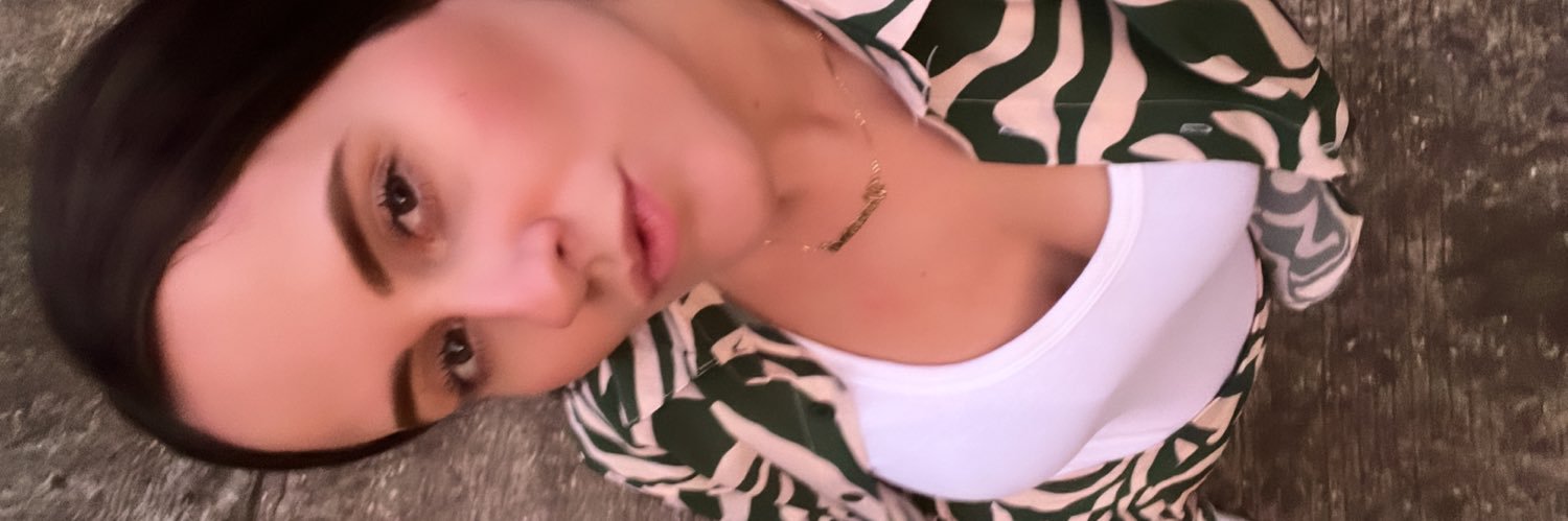 vanessavrp21's profile banner image