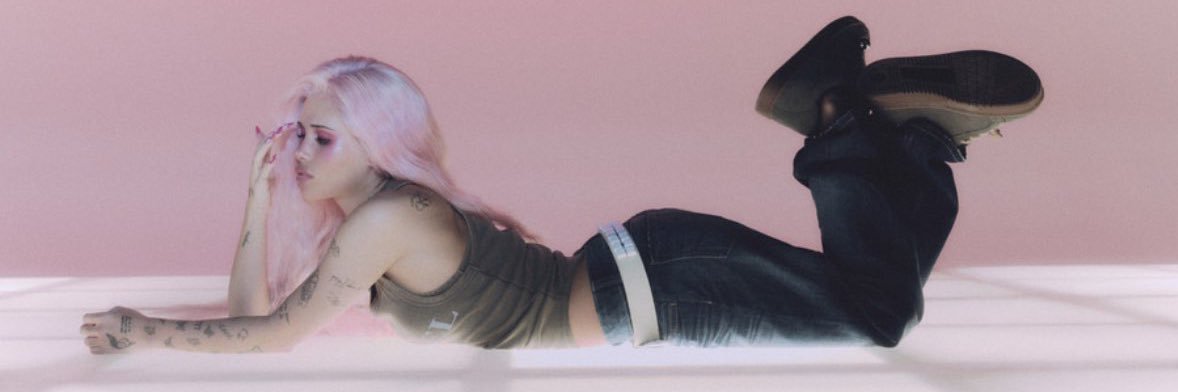 valarsnessa's profile banner image