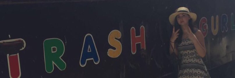 lizziegee63's profile banner image
