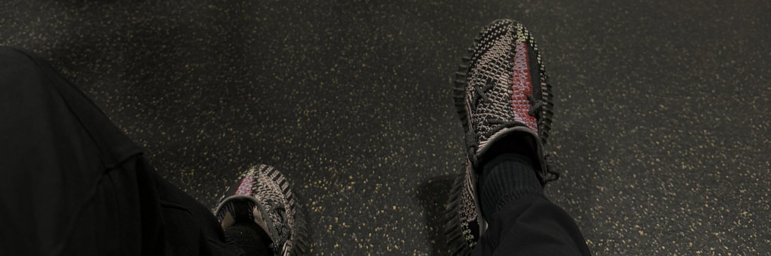 ervinrys's profile banner image