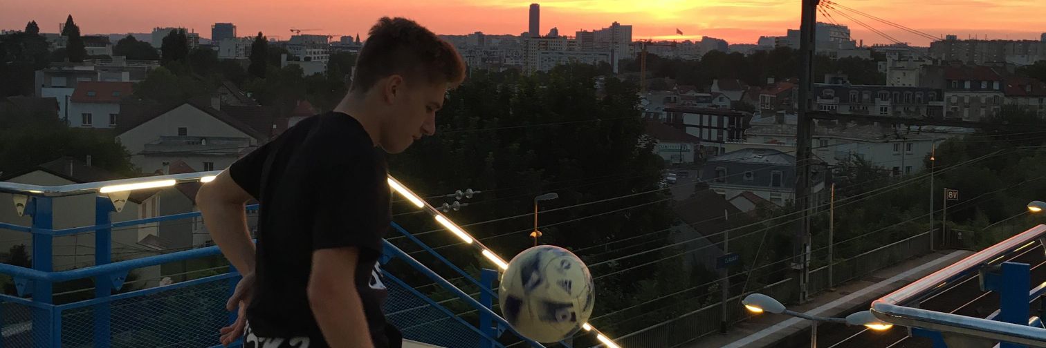 bernhleo's profile banner image