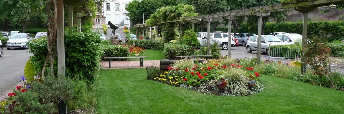 Cd80Centre's profile banner image