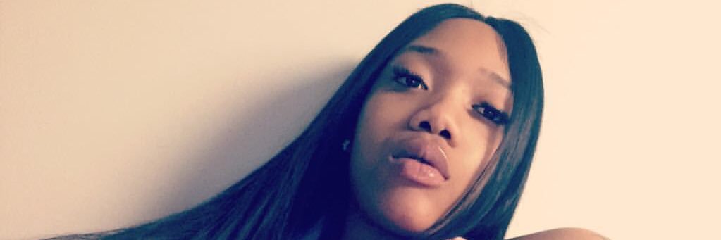 qinnnaishaa's profile banner image