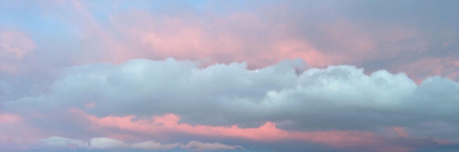 averyottoh's profile banner image