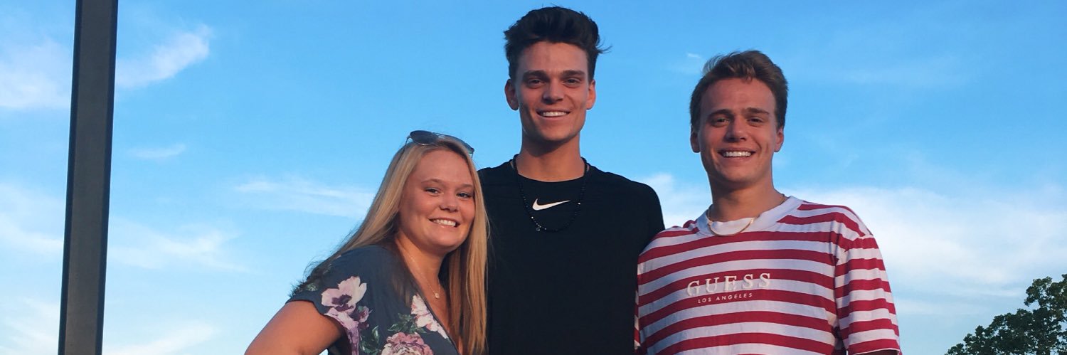 SkylarManning_'s profile banner image