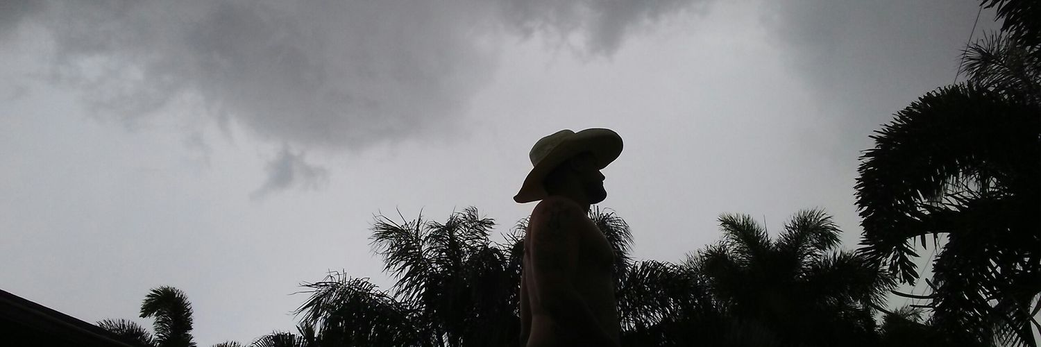 dannygloverdawg's profile banner image
