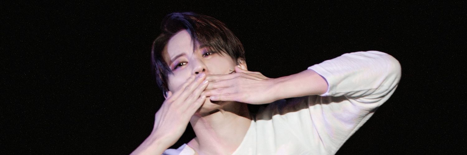 xia_pongdew's profile banner image