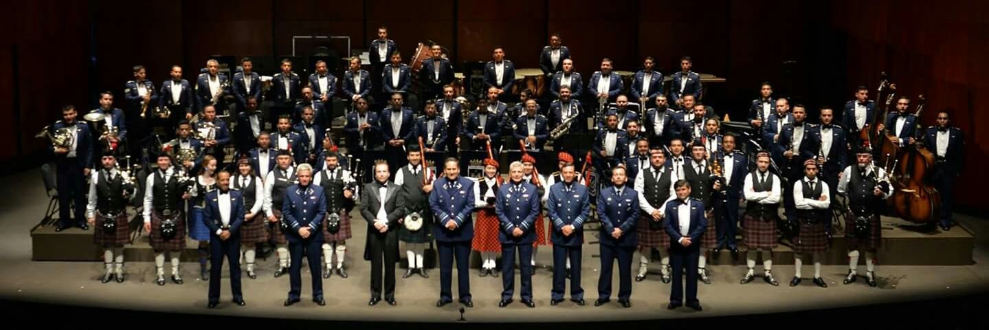 Escuadrilla de Banda banner