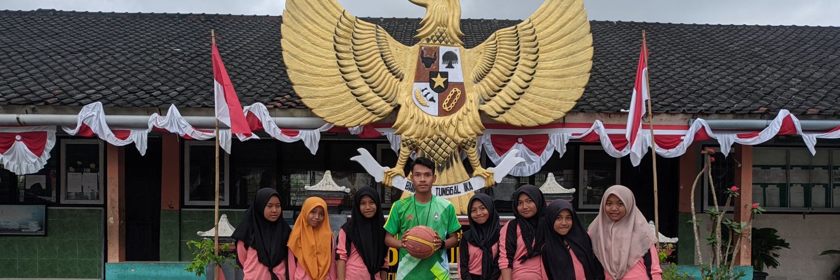 Radenpanji98's profile banner image
