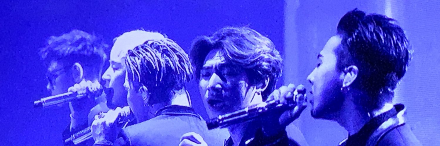 nanamz's profile banner image