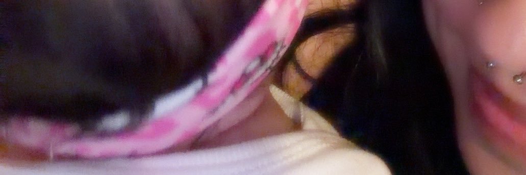 desjasminee's profile banner image