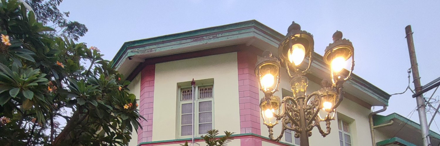 avninisa's profile banner image