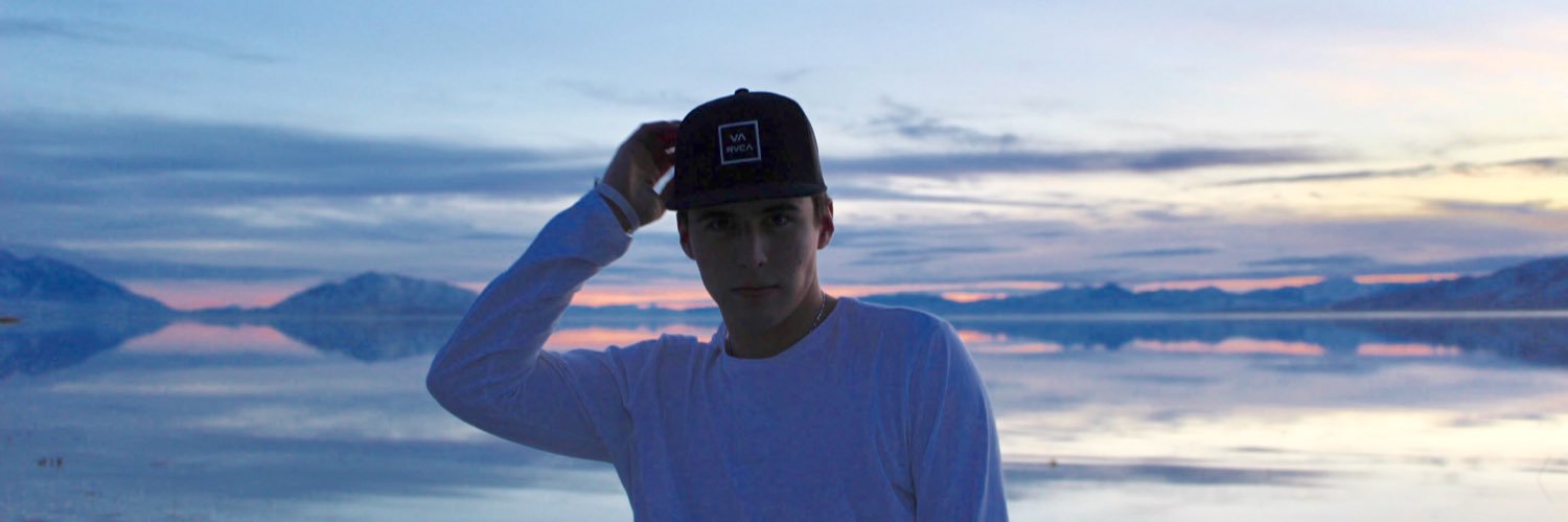 13Alop's profile banner image