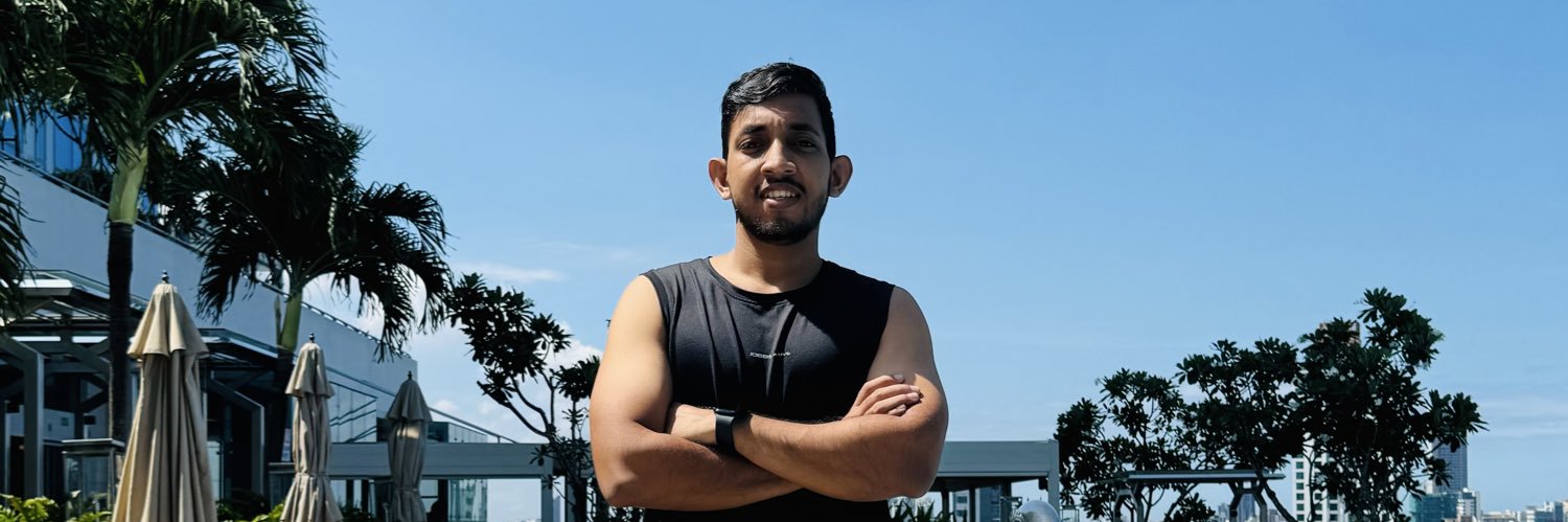 WhyTeeEn's profile banner image