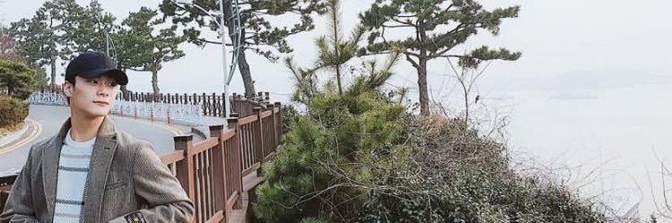 A_MoonBin's profile banner image