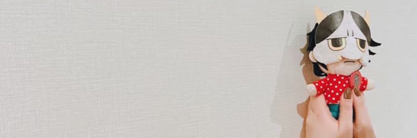 a__yrnm's profile banner image