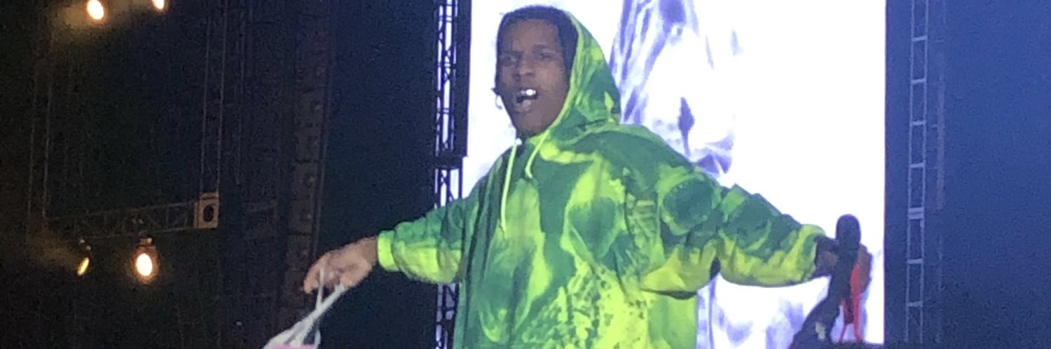 yngdexx's profile banner image