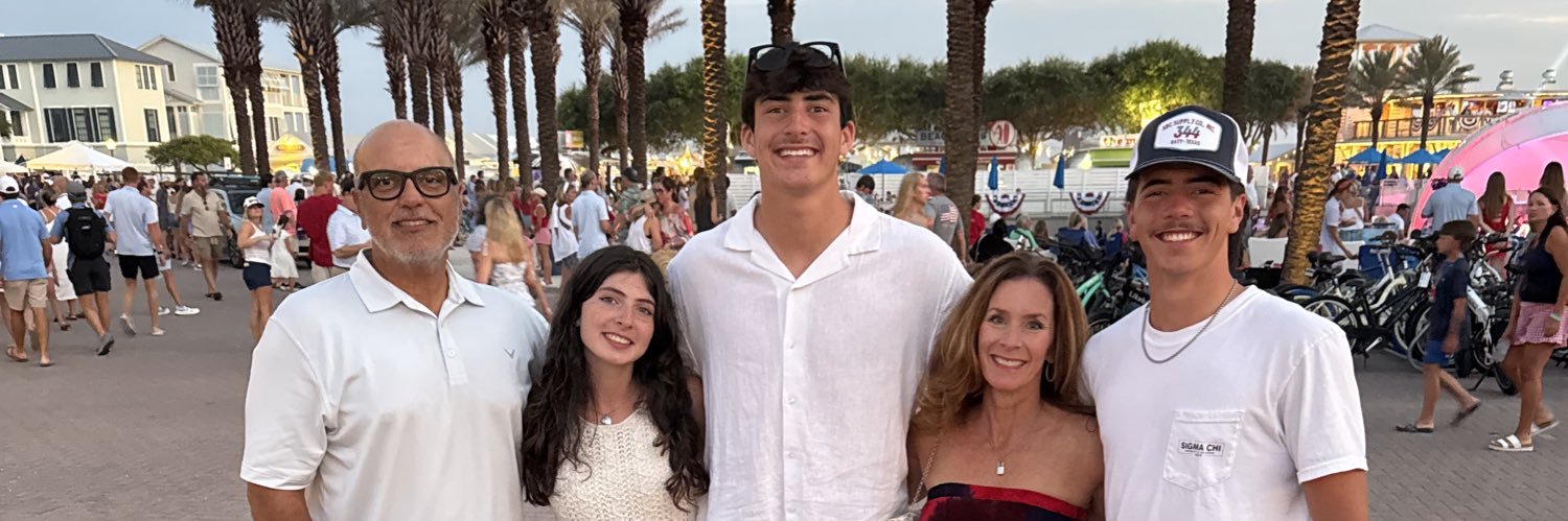 robinjosmith's profile banner image