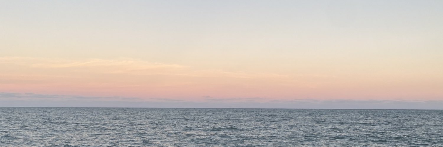 _karenaranda's profile banner image