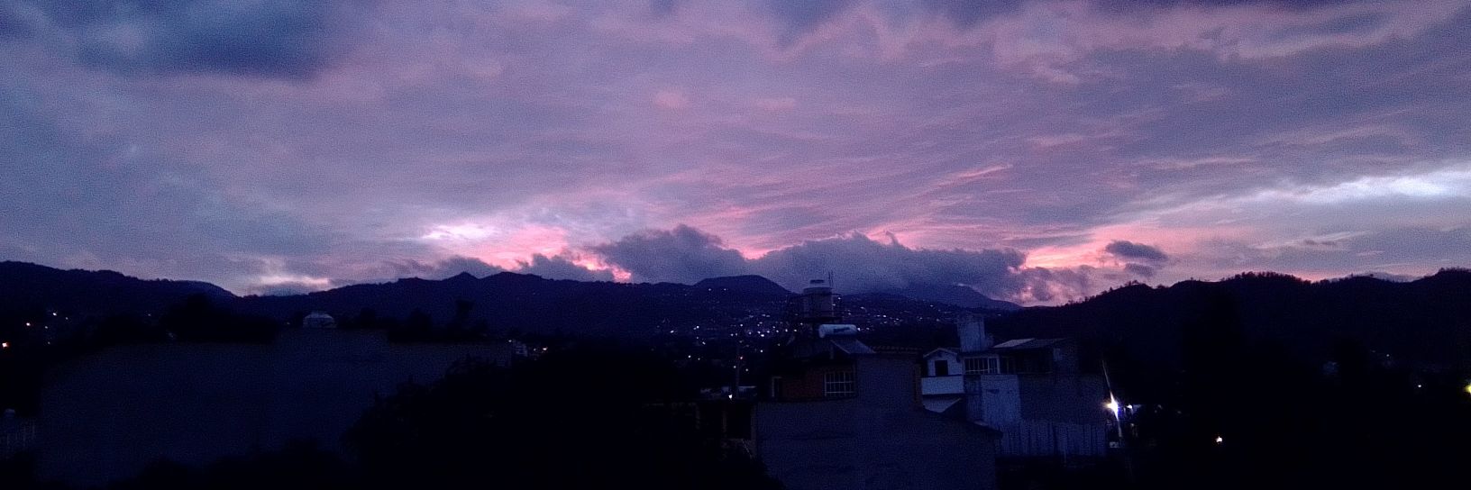 𝘏𝘢𝘭𝘭𝘦𝘺 𝘚𝘵𝘢𝘳☄️ banner