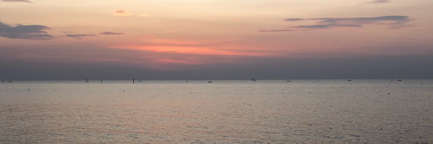 gloysuthida's profile banner image