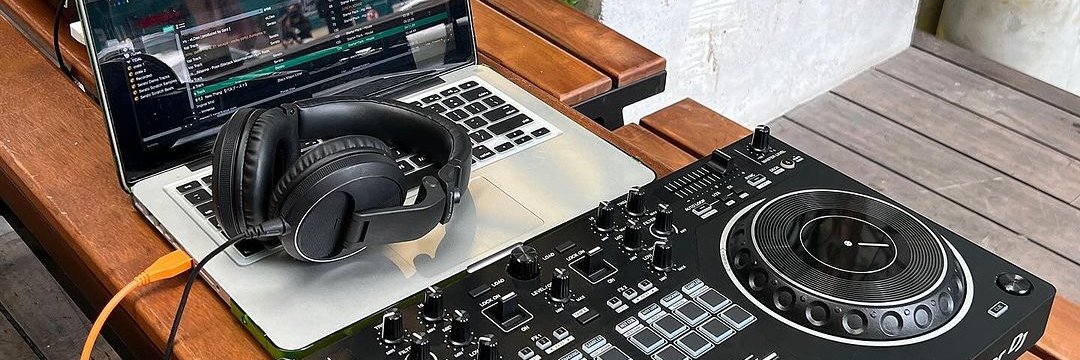 dj_zepe's profile banner image
