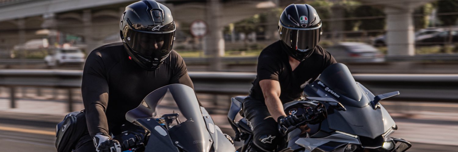 R1carbonn's profile banner image