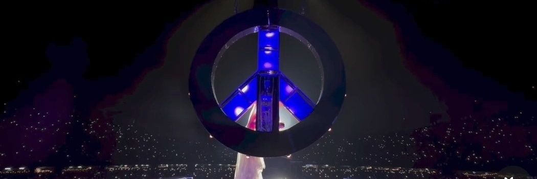 Mariana 🖤🗝 banner