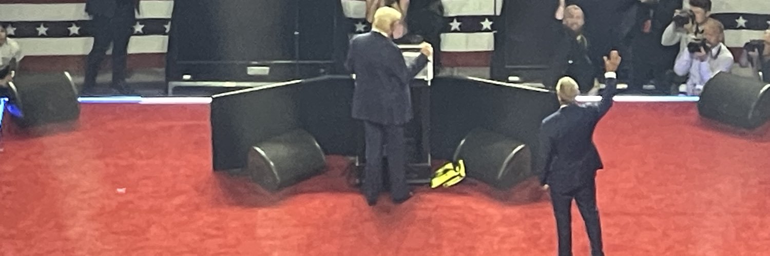 Kelly banner