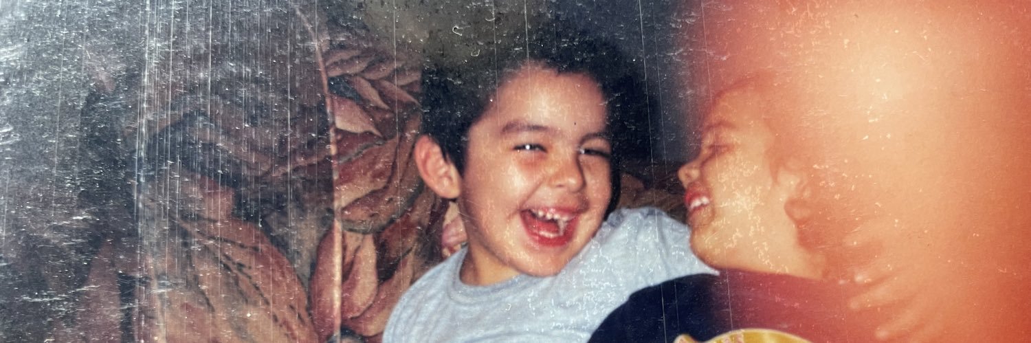 leahoggero's profile banner image