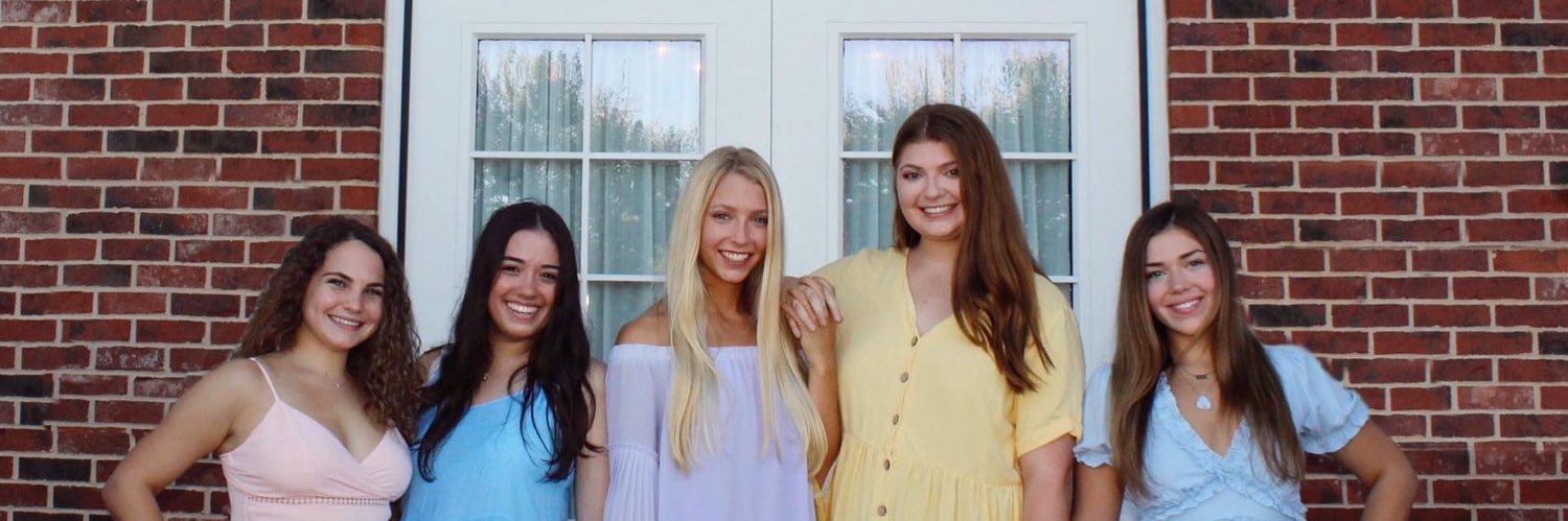 Rachelmay___'s profile banner image