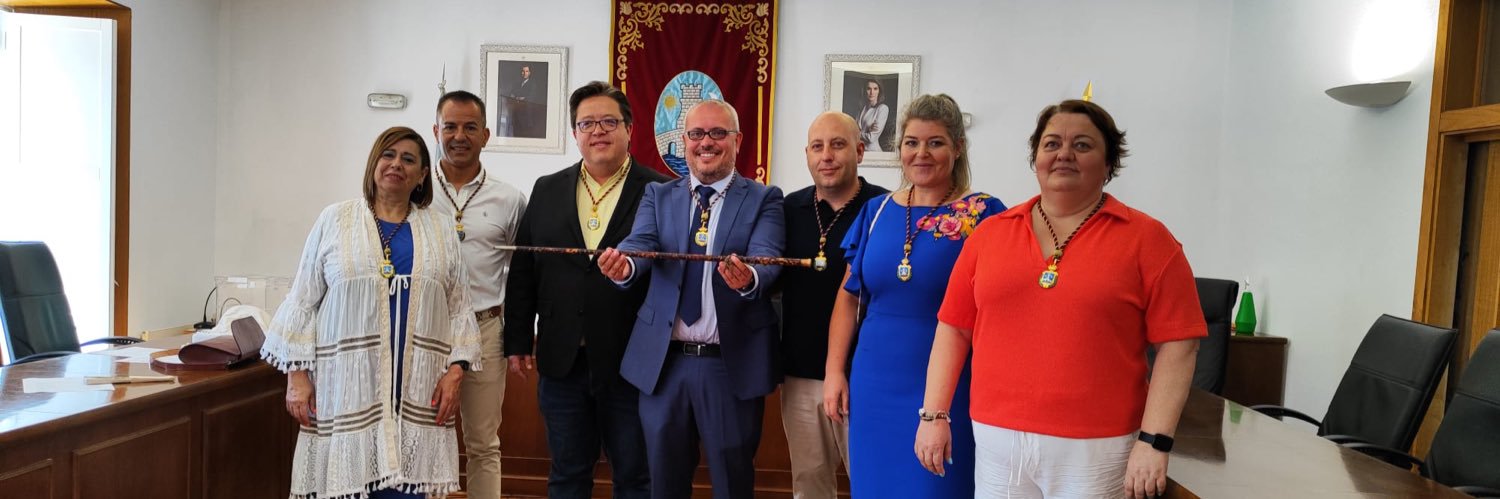 César Fernández banner