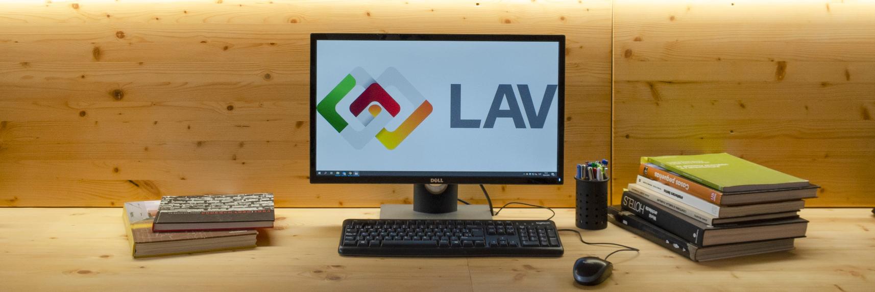 lavgirona's profile banner image