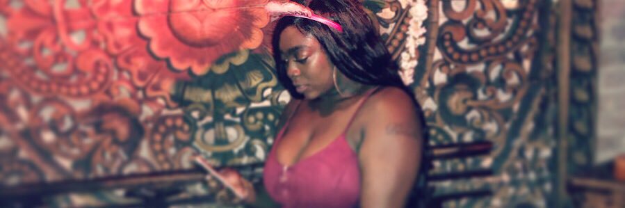 _AdoreAliciaa's profile banner image