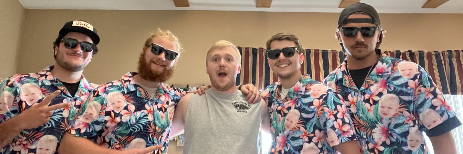 Tpac_22's profile banner image